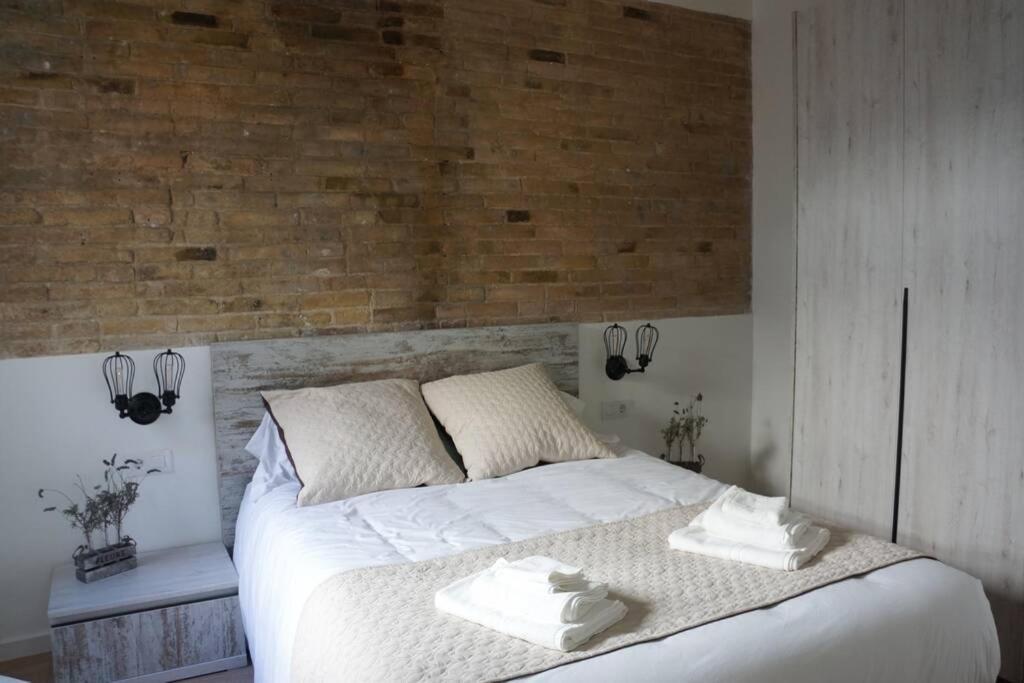 Barcelona Industrial Style Apartment L'Hospitalet de Llobregat Dış mekan fotoğraf